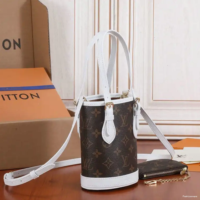 Fashionreps Bag LV 2206YA0064 0516